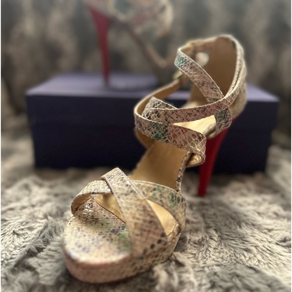 Stuart weitzman “Expressley” Rainbow Python Heels Sz 6 in store tried on cond* - Picture 4 of 10